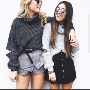 NWOT never worn LF light grey turtleneck